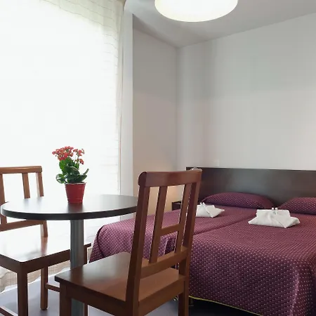 Residhotel Les Hauts D'andilly Apart-hotel Andilly (Val-d'Oise)