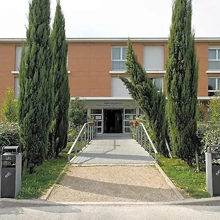 Residhotel Les Hauts D'andilly 3*