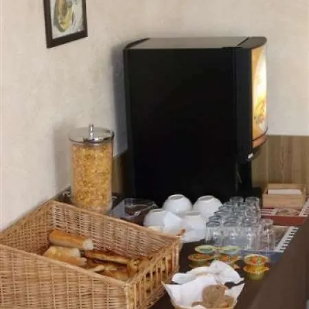 Residhotel Les Hauts D'andilly Aparthotel 3*