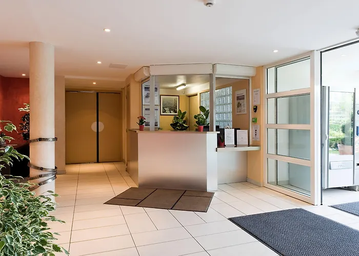 Residhotel Les Hauts D'andilly Appart hôtel Andilly (Val-d'Oise)